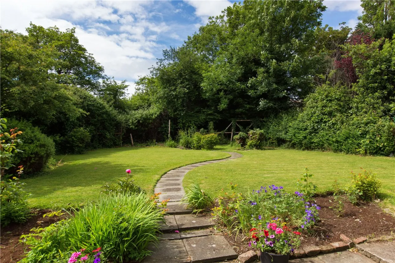 Photo of 22 Cherbury Gardens, Booterstown, Co. Dublin