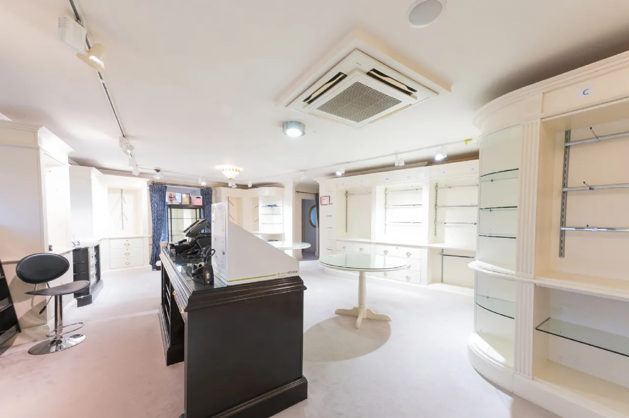 Photo of Town & Country Mercantile, 5 The Quay, New Ross, Co. Wexford, Y34 AH33