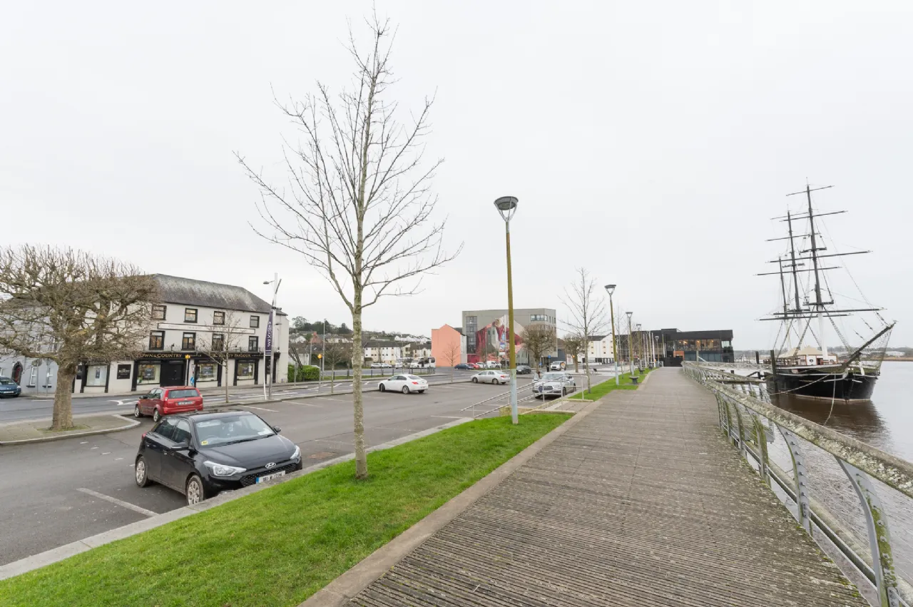 Photo of Town & Country Mercantile, 5 The Quay, New Ross, Co. Wexford, Y34 AH33