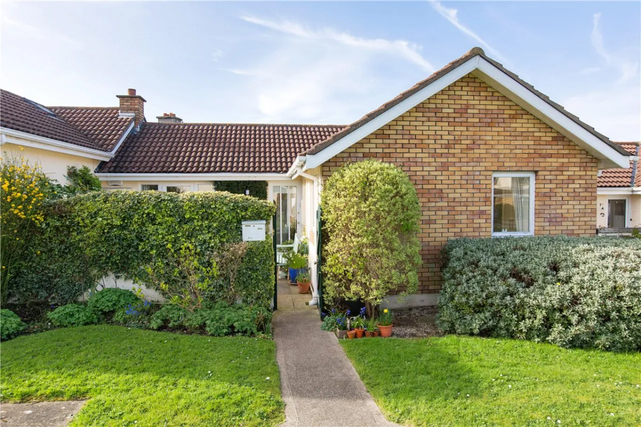 Photo of 6 Rosemount Court, Booterstown, Co Dublin