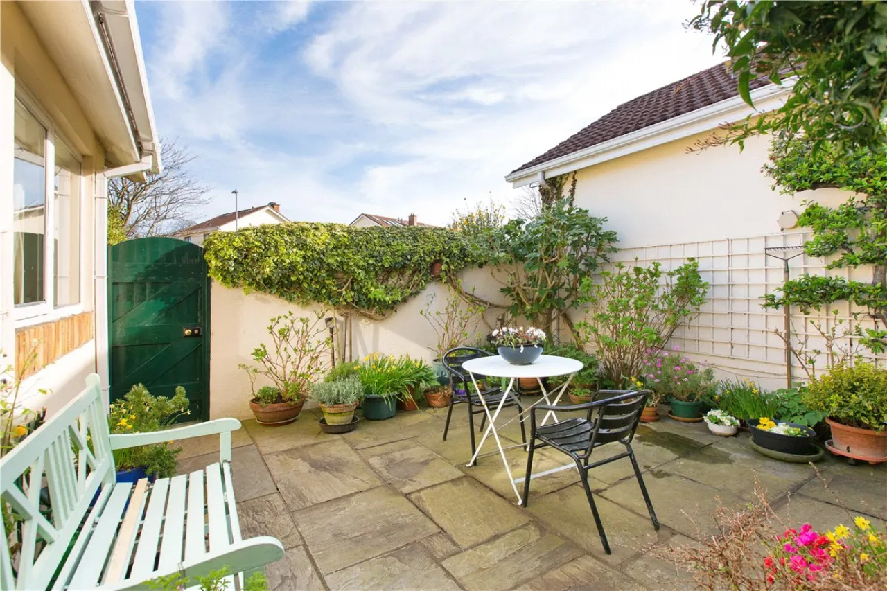 Photo of 6 Rosemount Court, Booterstown, Co Dublin