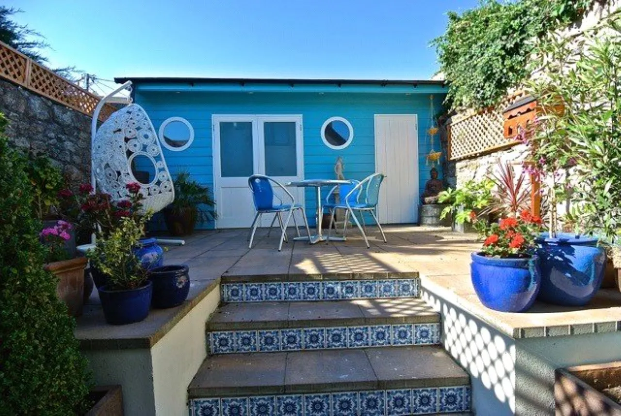 Photo of 2 Pembroke Cottages, Booterstown, Co. Dublin