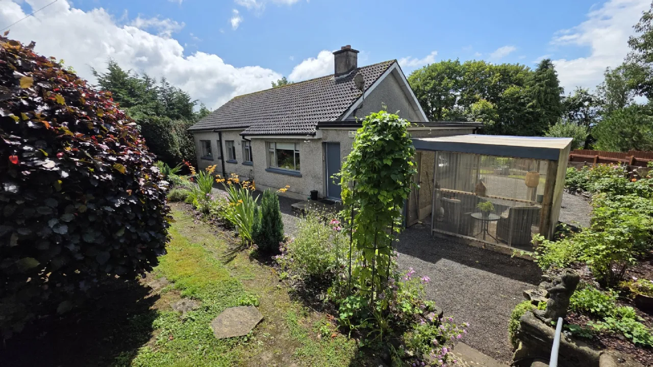 Photo of Chez Nous, Palmershill, Cashel, Co Tipperary, E25WK26