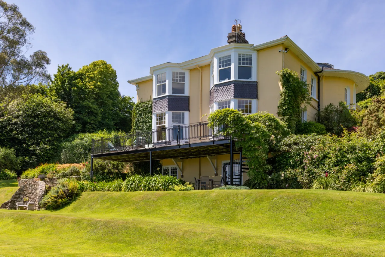 Photo of Kilmore, Kilmore Avenue, Killiney, Co Dublin, A96 F252