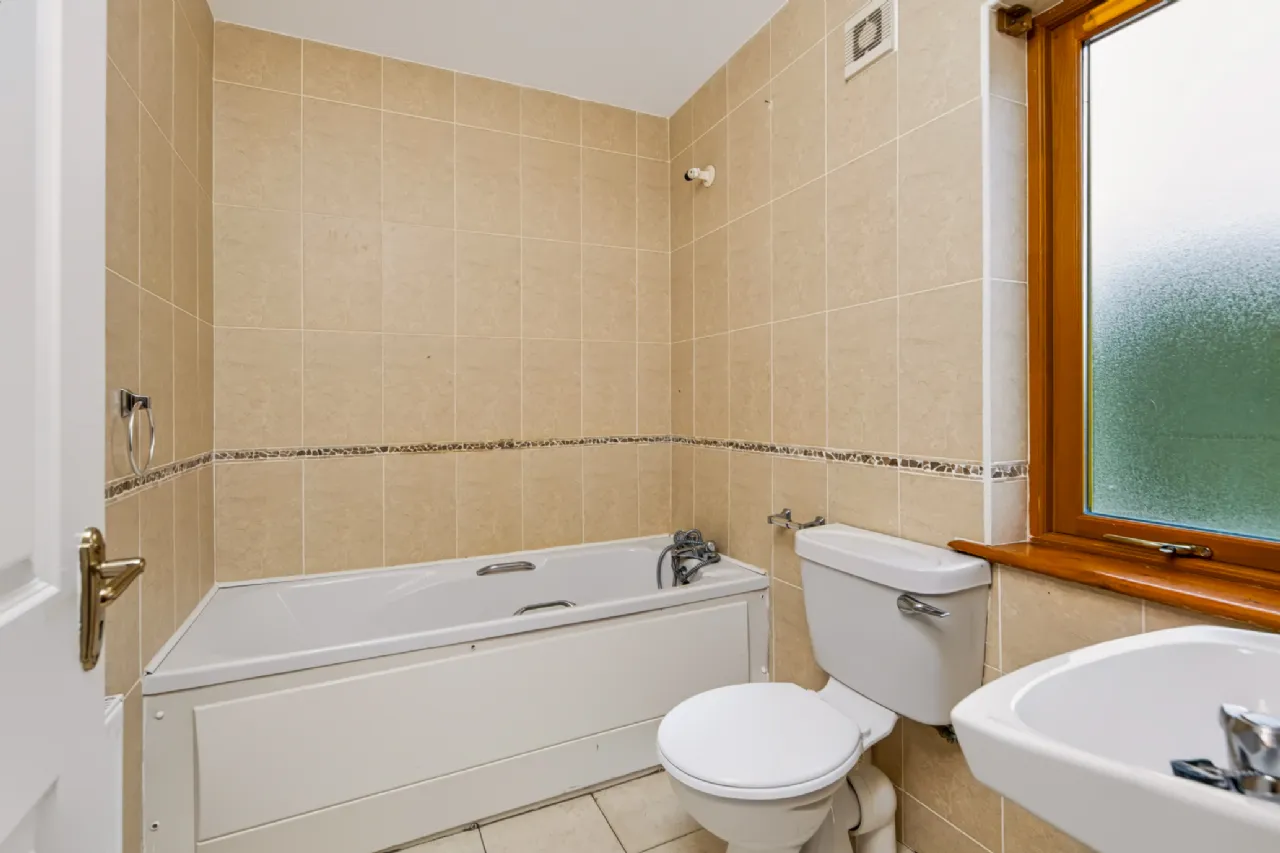 Photo of 40 Cois Carraige, Coolcotts, Wexford, Y35 RDC9