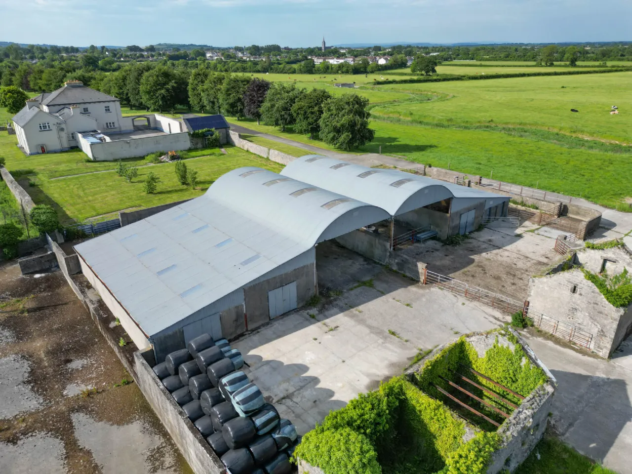Photo of Woodville House On C. 38 Acres, Woodville, Templemore, Co. Tipperary, E41 CA40