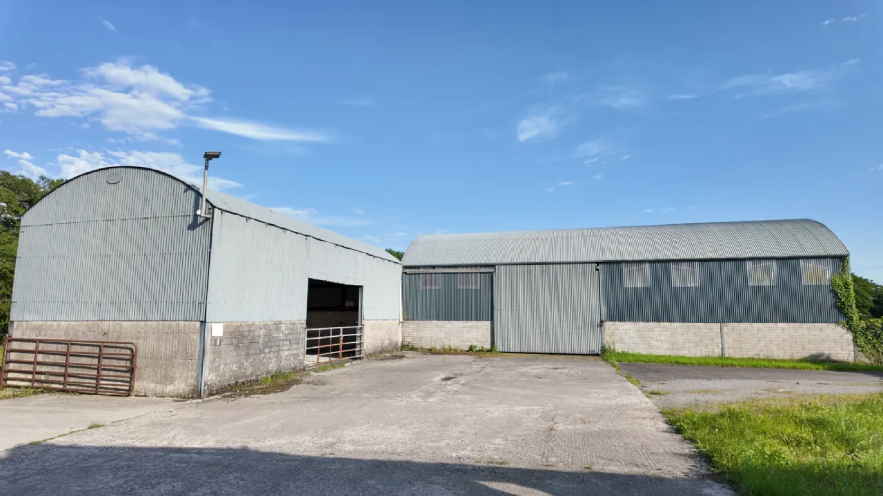 Photo of Woodville House On C. 38 Acres, Woodville, Templemore, Co. Tipperary, E41 CA40