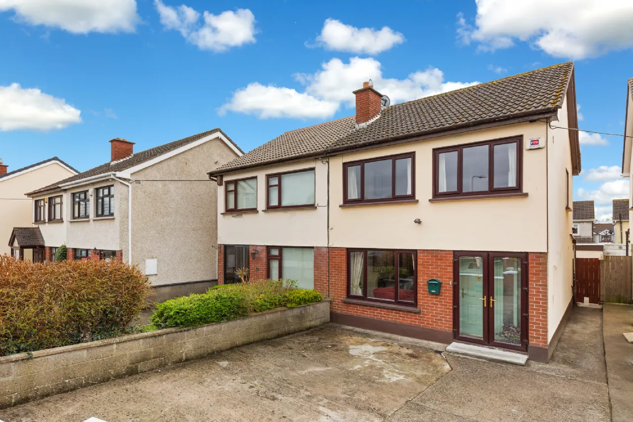 Photo of 10 Huntstown Court, Mulhuddart, Huntstown, Dublin 15, D15 E5FD