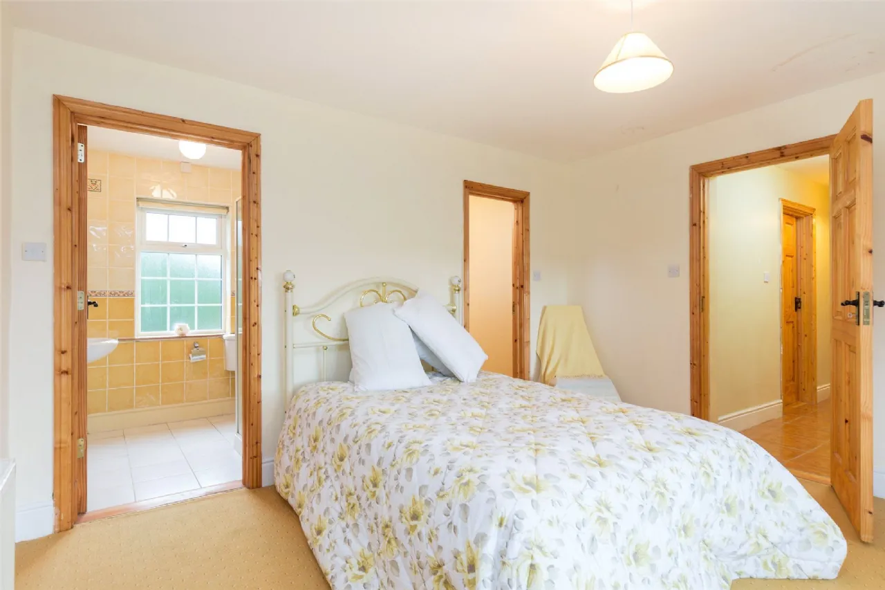 Photo of Yew Tree House, Commons North, Suncroft, The Curragh, Co. Kildare, R56 FX45