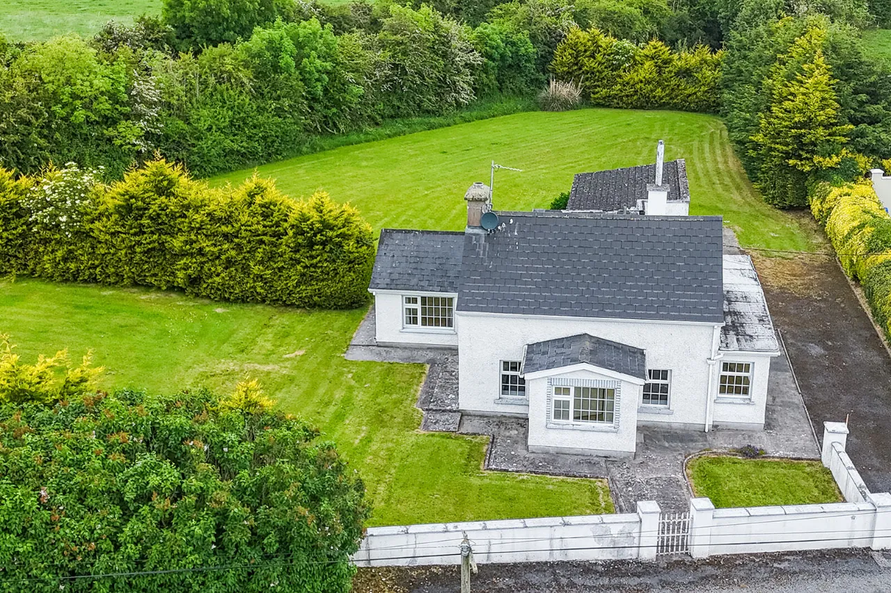 Photo of Conifer Cottage, Newhouse, Thomastown, Co Kilkenny, R95 R6W3