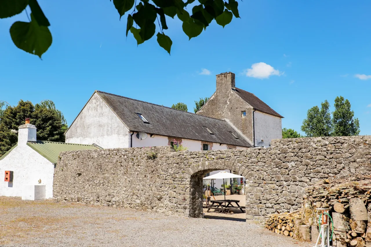 Photo of Whispering Willow, Brooklodge Demesne, Ballyglunin, Co. Galway, H54 XC86