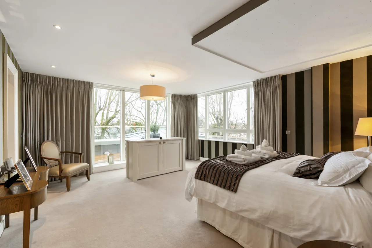 Photo of Penthouse, 70/80 Shrewsbury Square,, Ballsbridge, Dublin 4, D04 HH02