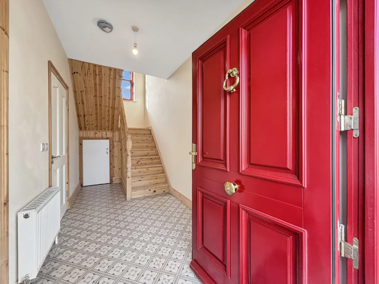 Photo of Mill Street, Borrisokane, Co. Tipperary, E45 YK64