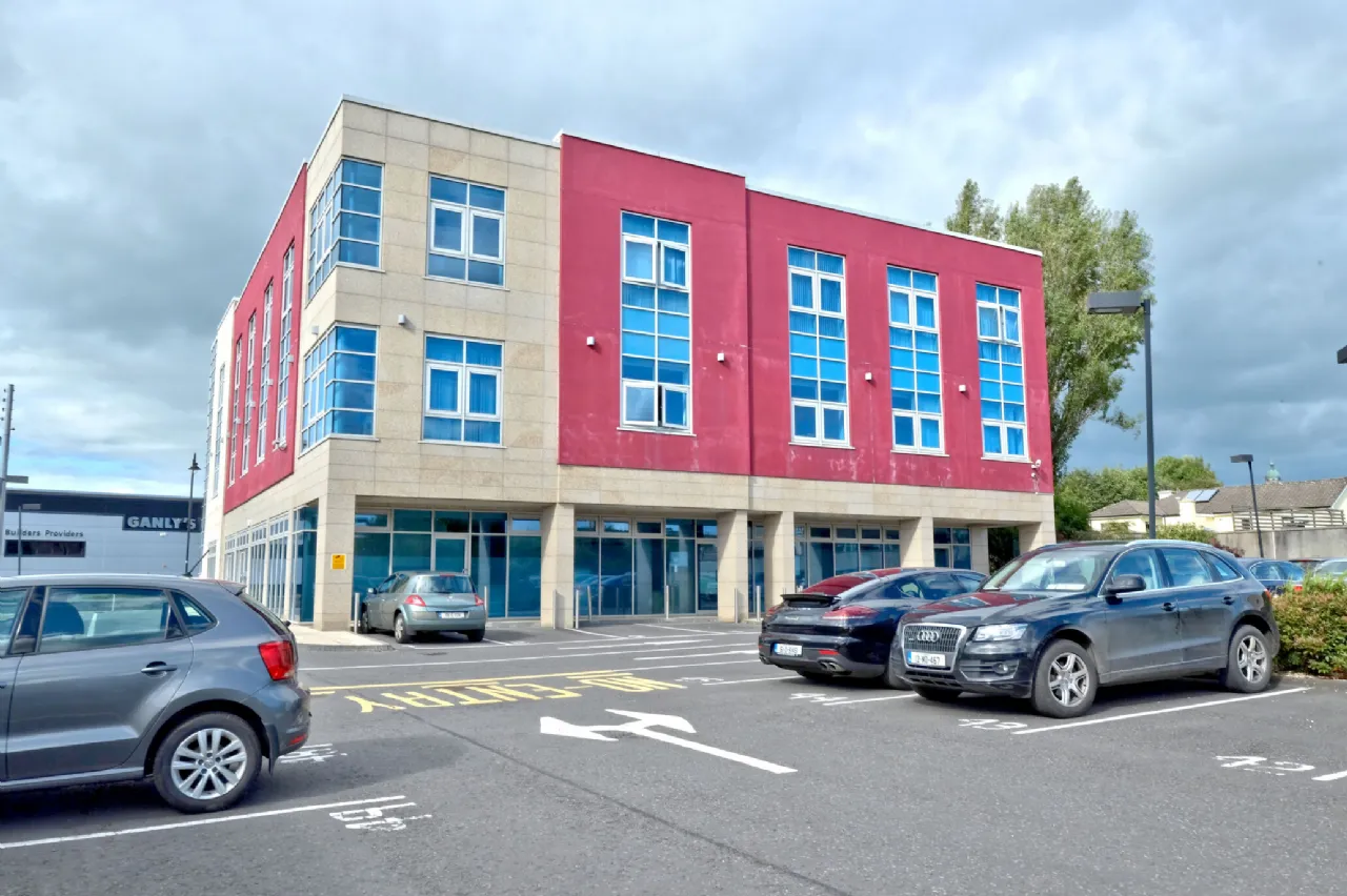 Photo of 12 Redleaf House, Townspark, Longford, N39 H265