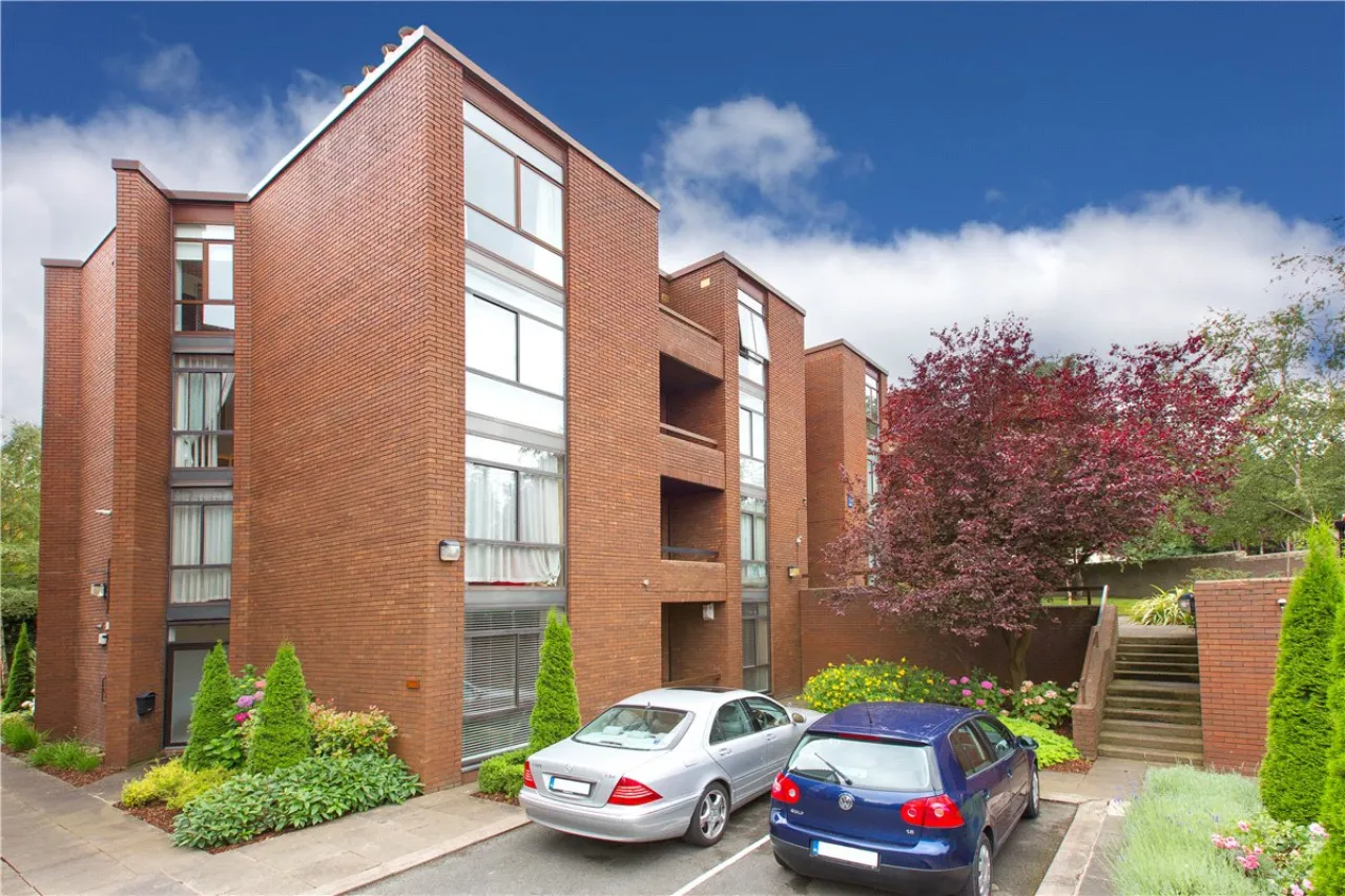 Photo of 17 Fortwilliam, Mount Merrion Avenue, Blackrock, Co Dublin