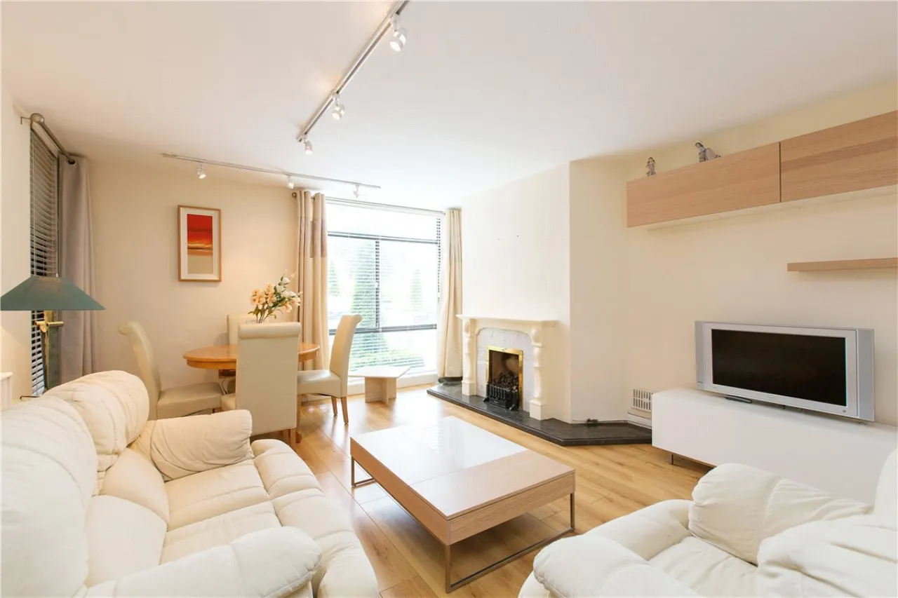 Photo of 17 Fortwilliam, Mount Merrion Avenue, Blackrock, Co Dublin