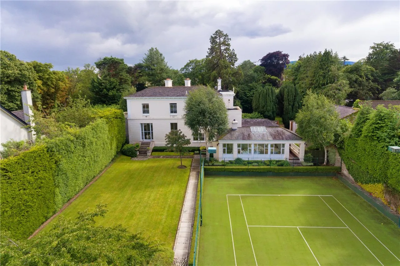 Photo of Redwood, Avoca Avenue, Blackrock, Co. Dublin, A94 C8D3