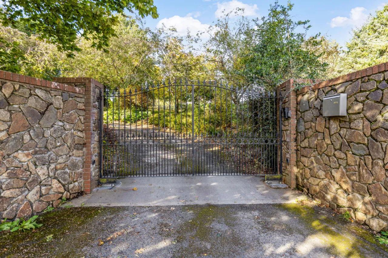 Photo of Pinehurst, Park, Wexford Town, Y35W8H4