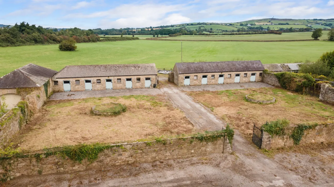 Photo of Ballyneale House, Ballingarry, Co. Limerick, V94 E729