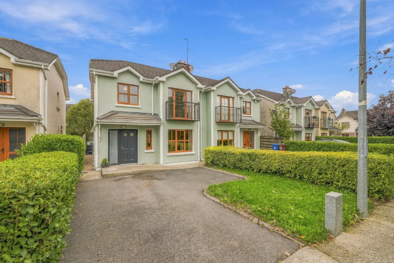 Photo of 122 Meadowgate, Gorey, Co. Wexford, Y25 D9W3
