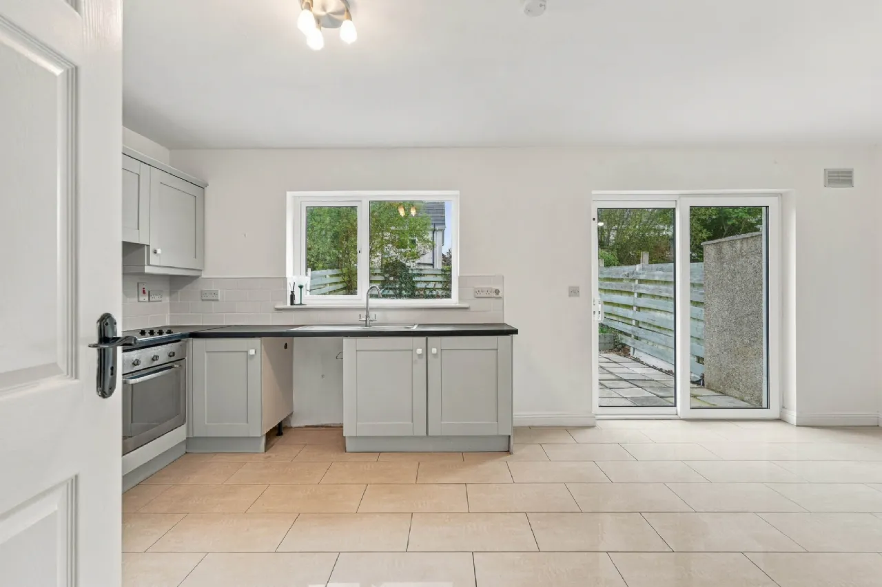 Photo of 122 Meadowgate, Gorey, Co. Wexford, Y25 D9W3