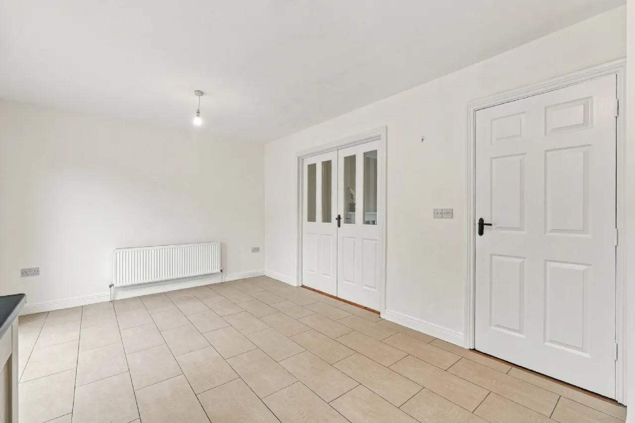 Photo of 122 Meadowgate, Gorey, Co. Wexford, Y25 D9W3
