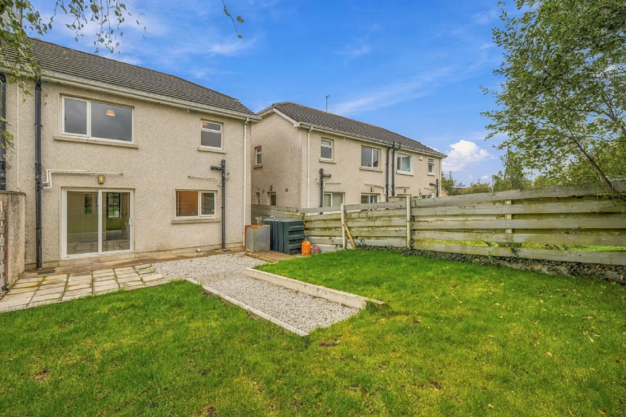 Photo of 122 Meadowgate, Gorey, Co. Wexford, Y25 D9W3