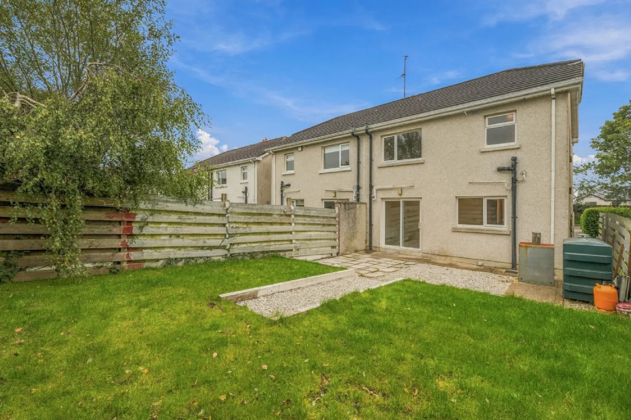 Photo of 122 Meadowgate, Gorey, Co. Wexford, Y25 D9W3