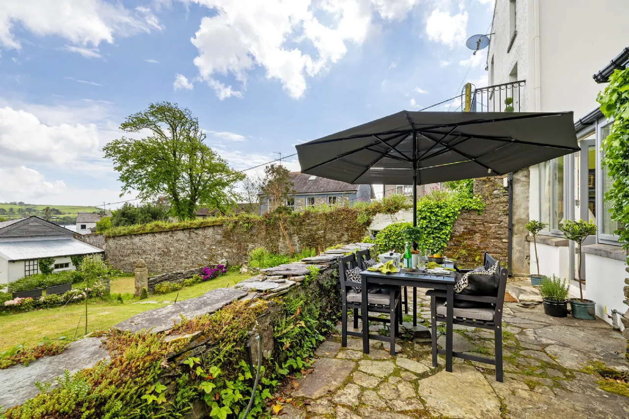 Photo of The White House, Main Street, Castletownshend, Co Cork, P81 RK02