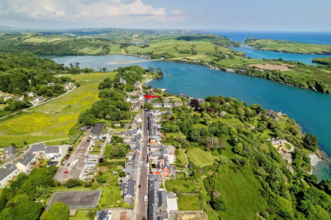 Photo of The White House, Main Street, Castletownshend, Co Cork, P81 RK02