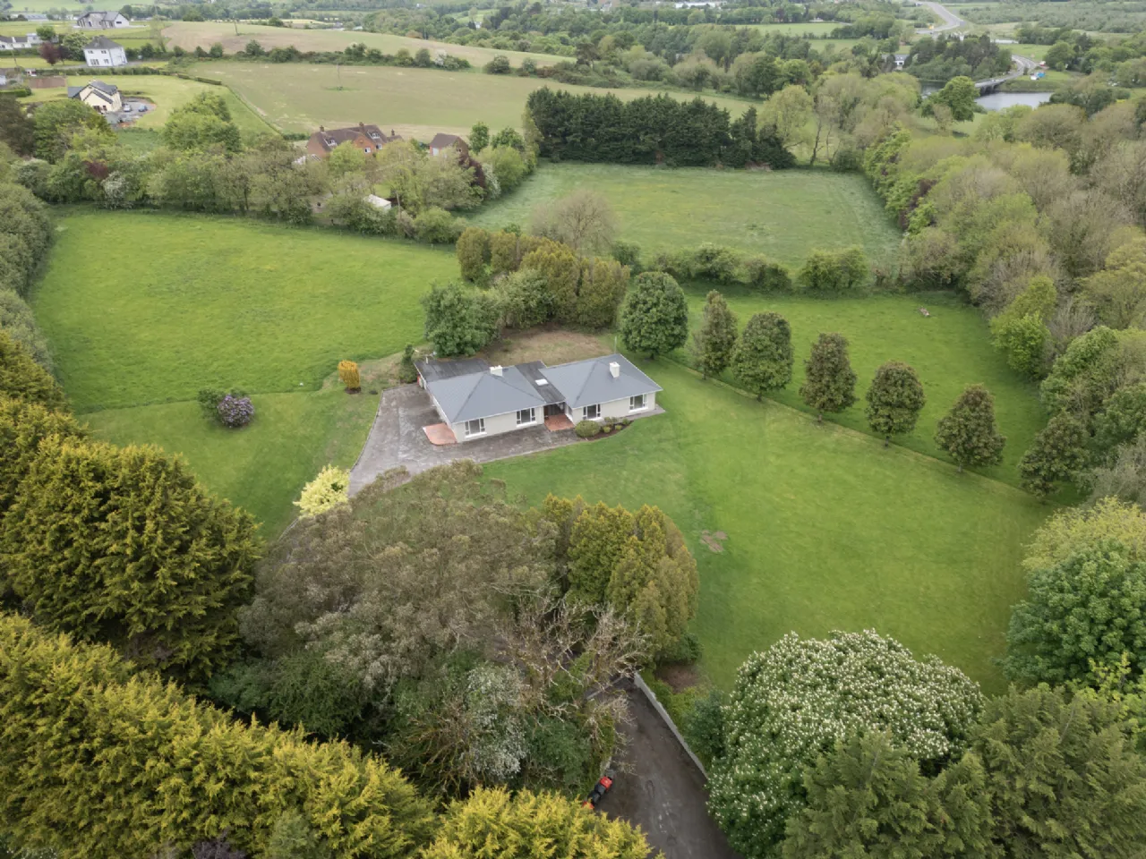 Photo of Clonkeen House, Castleview, Inchinashingane, Macroom, Co Cork, P12TW31