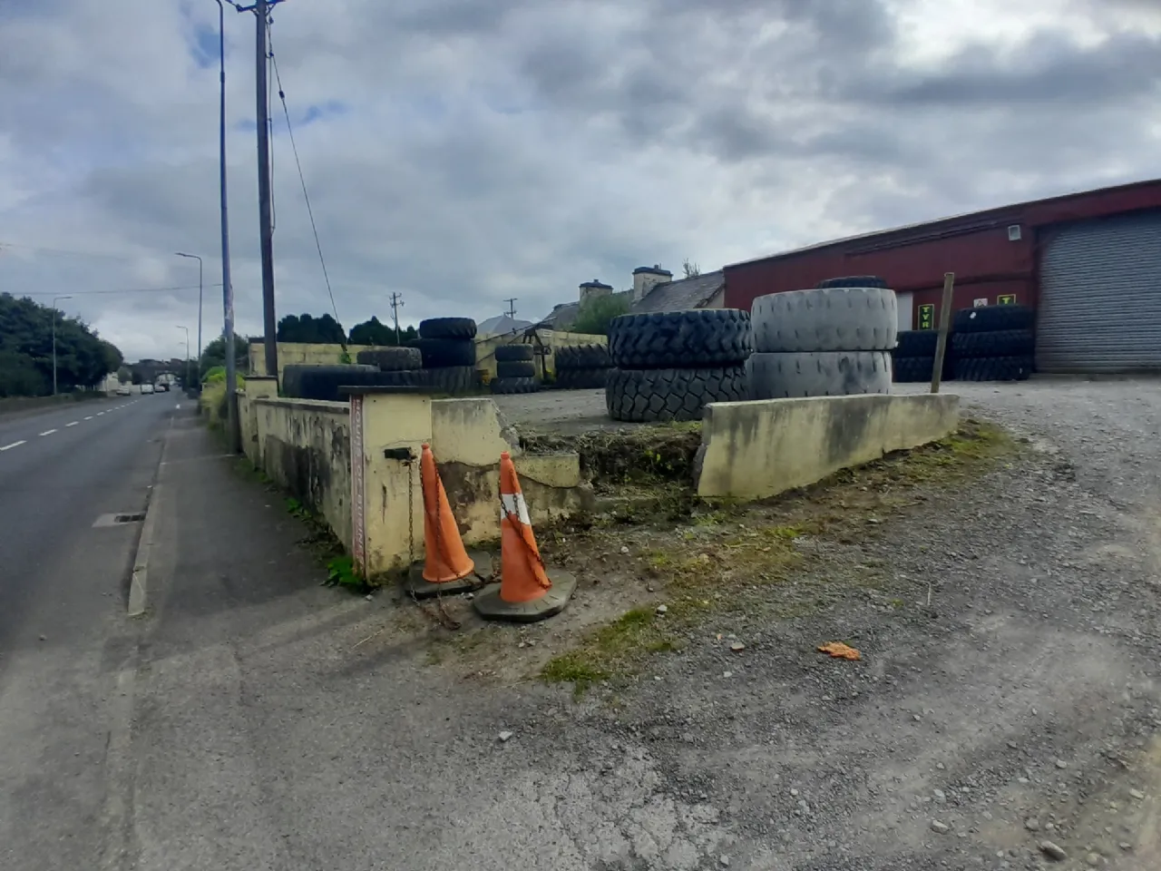 Photo of Ballina Road, Swinford, Co Mayo, F12T289