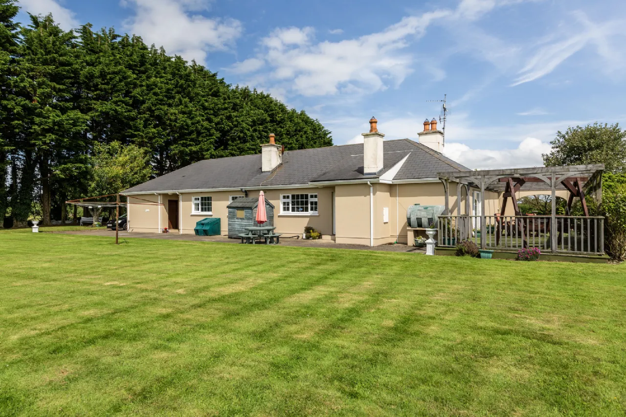 Photo of Willow Park House, Coolboy, Newbawn, Co. Wexford, Y35 YC66
