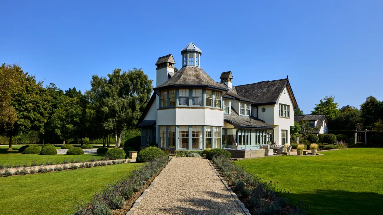 Photo of Weavers Hall, Plunkett Avenue, Westminster Road, Foxrock, Dublin 18, D18 A3C2