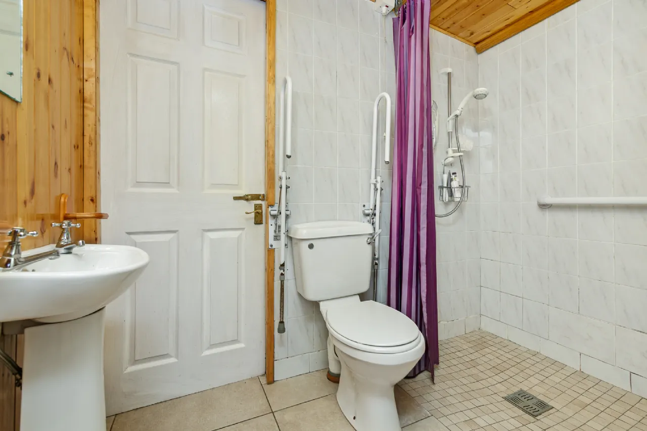 Photo of 9 Knocknarea Villas, Ballydoogan Road, Sligo, F91 H7X8