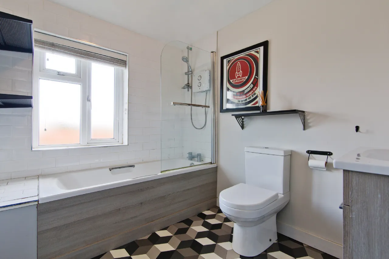 Photo of 122 Dolphin Road, Drimnagh, Dublin 12, D12HX67