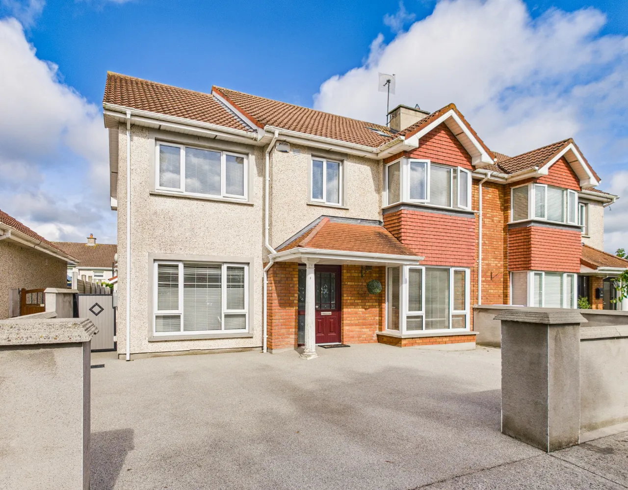 Photo of 15 Hazelwood, Dublin Road, Thurles, Co. Tipperary, E41 T1D2