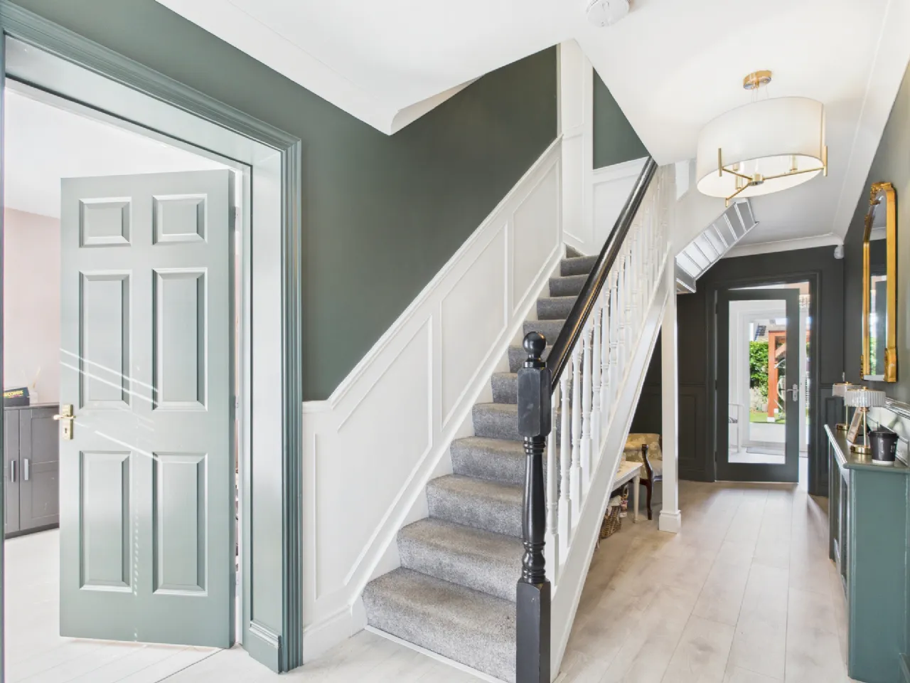 Photo of 15 Hazelwood, Dublin Road, Thurles, Co. Tipperary, E41 T1D2