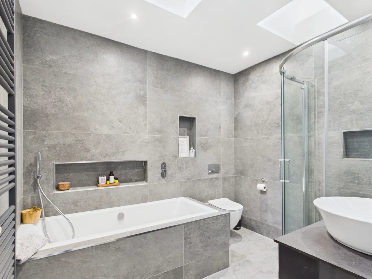 Photo of 15 Hazelwood, Dublin Road, Thurles, Co. Tipperary, E41 T1D2