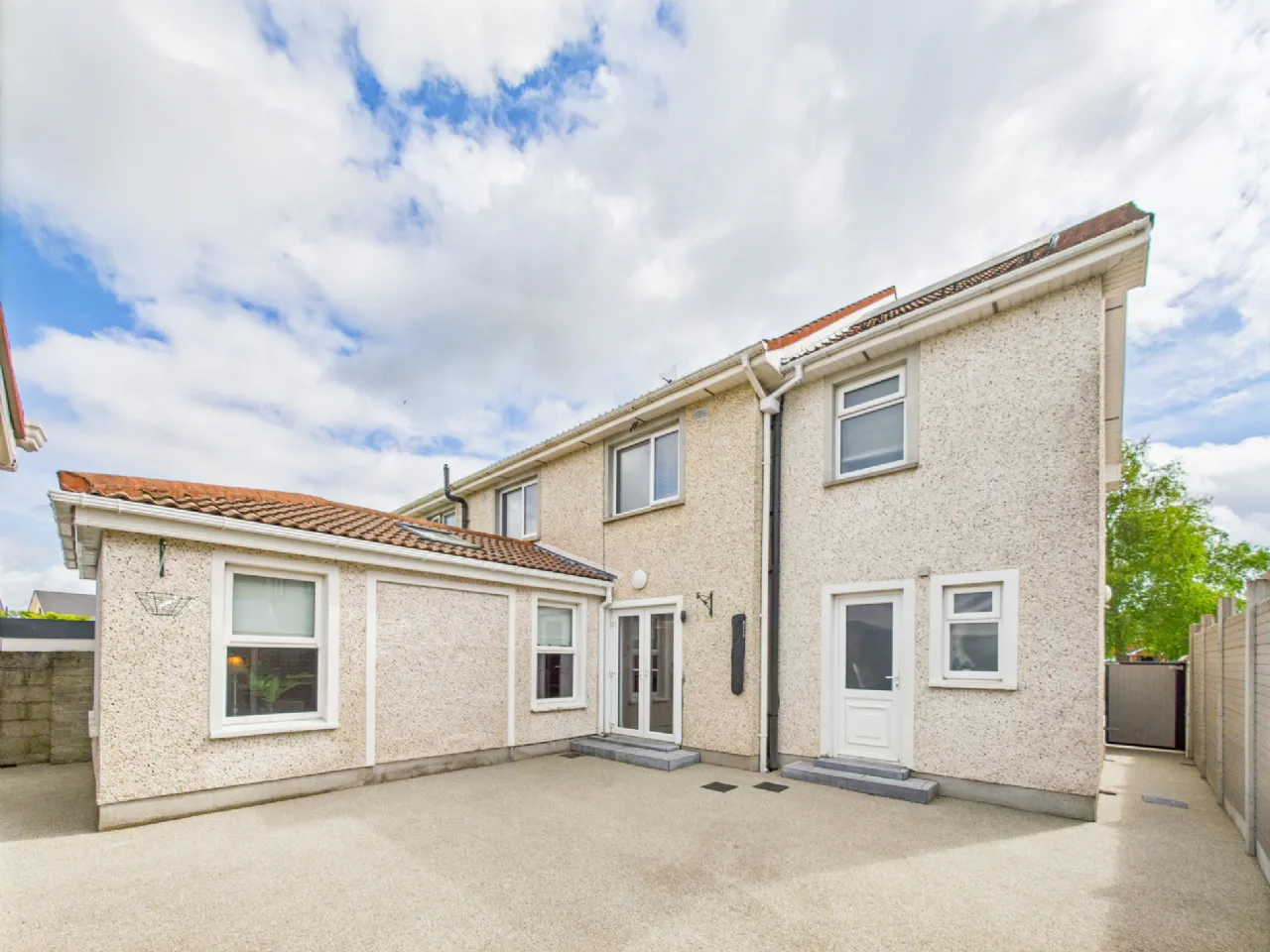 Photo of 15 Hazelwood, Dublin Road, Thurles, Co. Tipperary, E41 T1D2