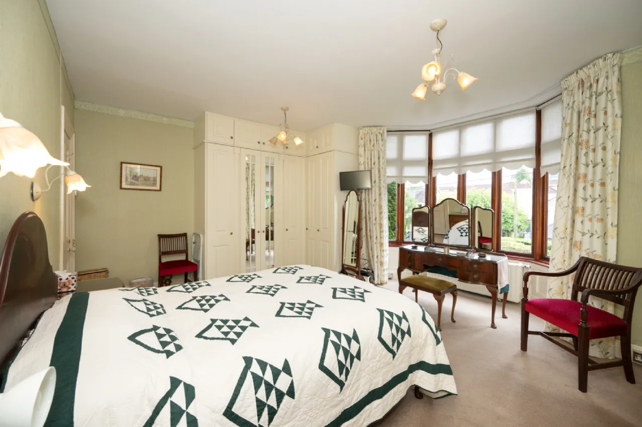 Photo of Glenair, Western Road, Cork, T12V6K4