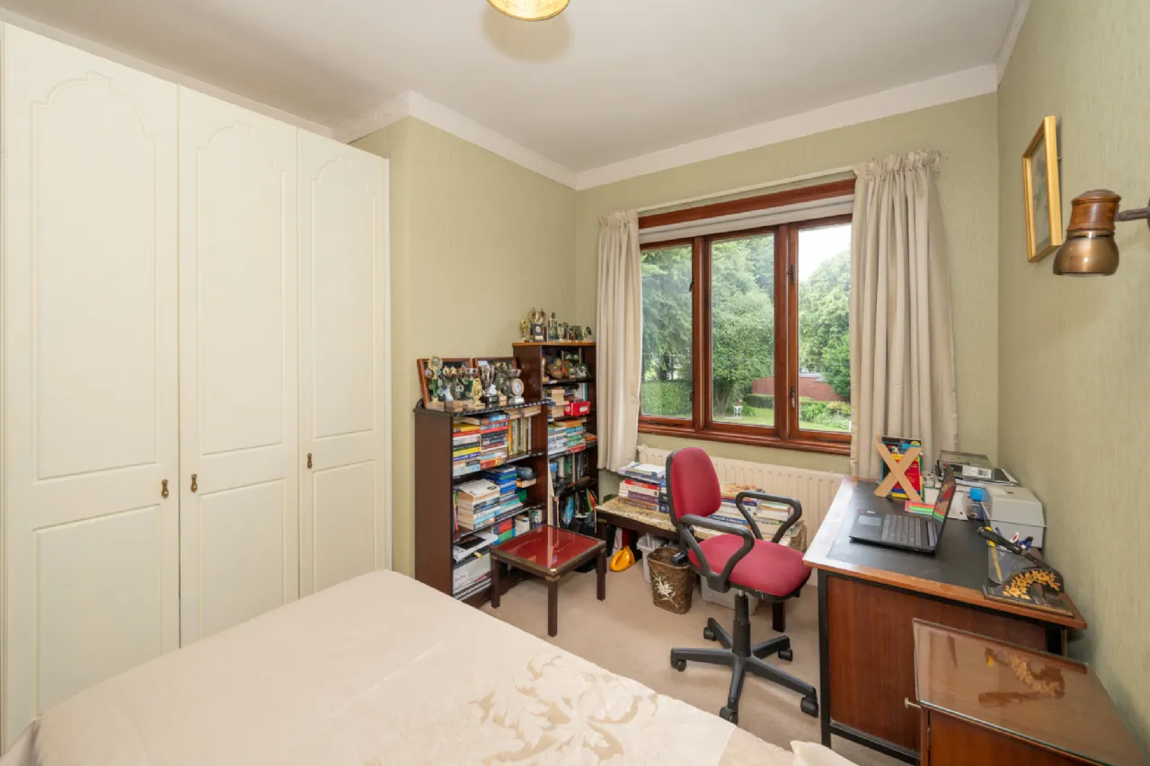 Photo of Glenair, Western Road, Cork, T12V6K4