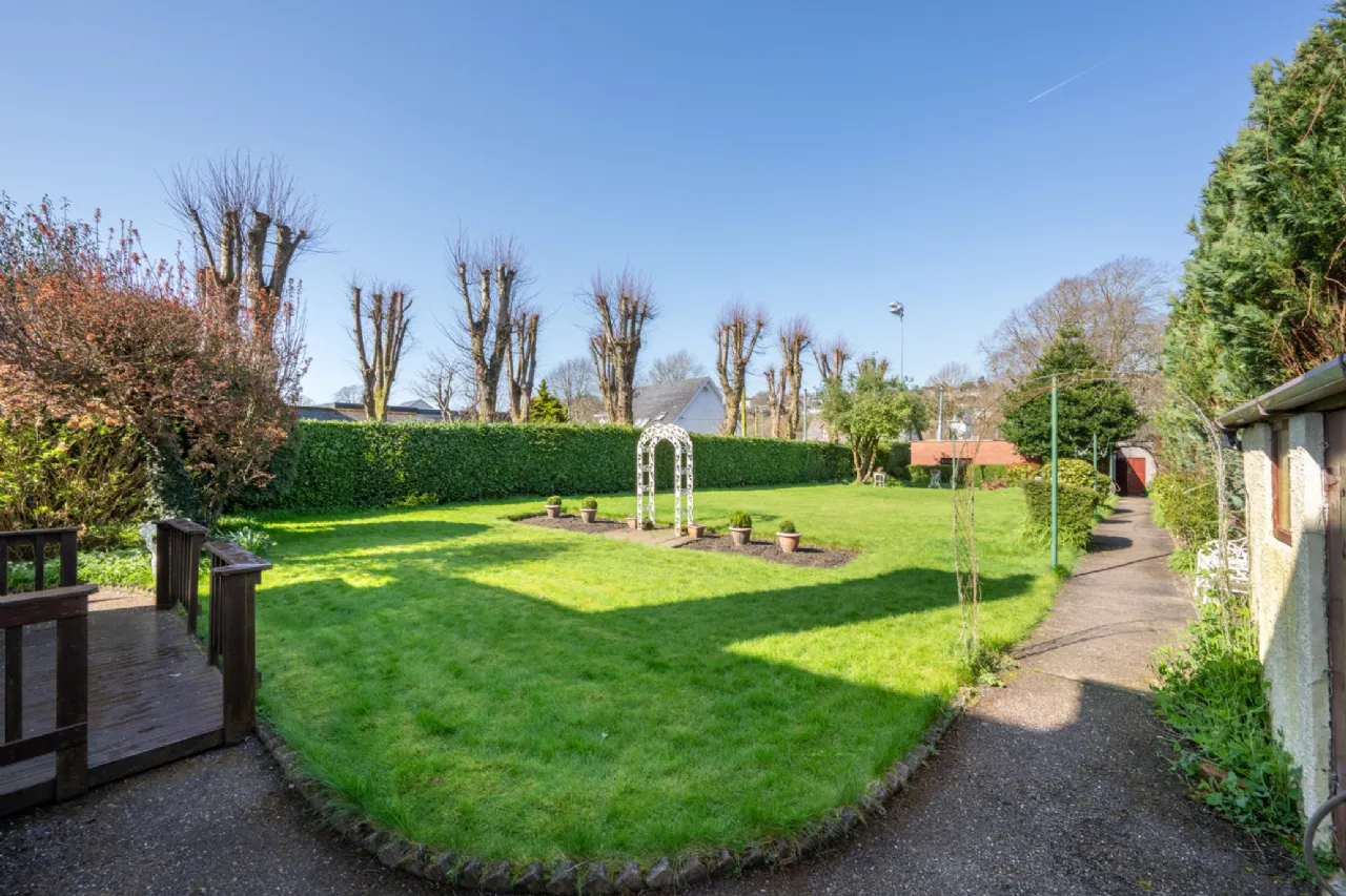 Photo of Glenair, Western Road, Cork, T12V6K4