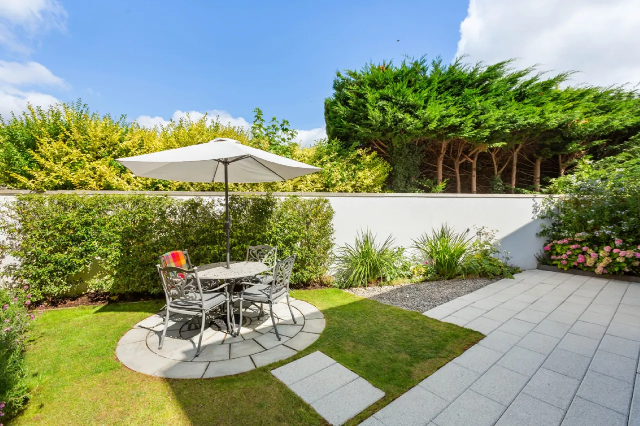 Photo of 28 The Nurseries, Taney Road, Dundrum, D14 E6T1