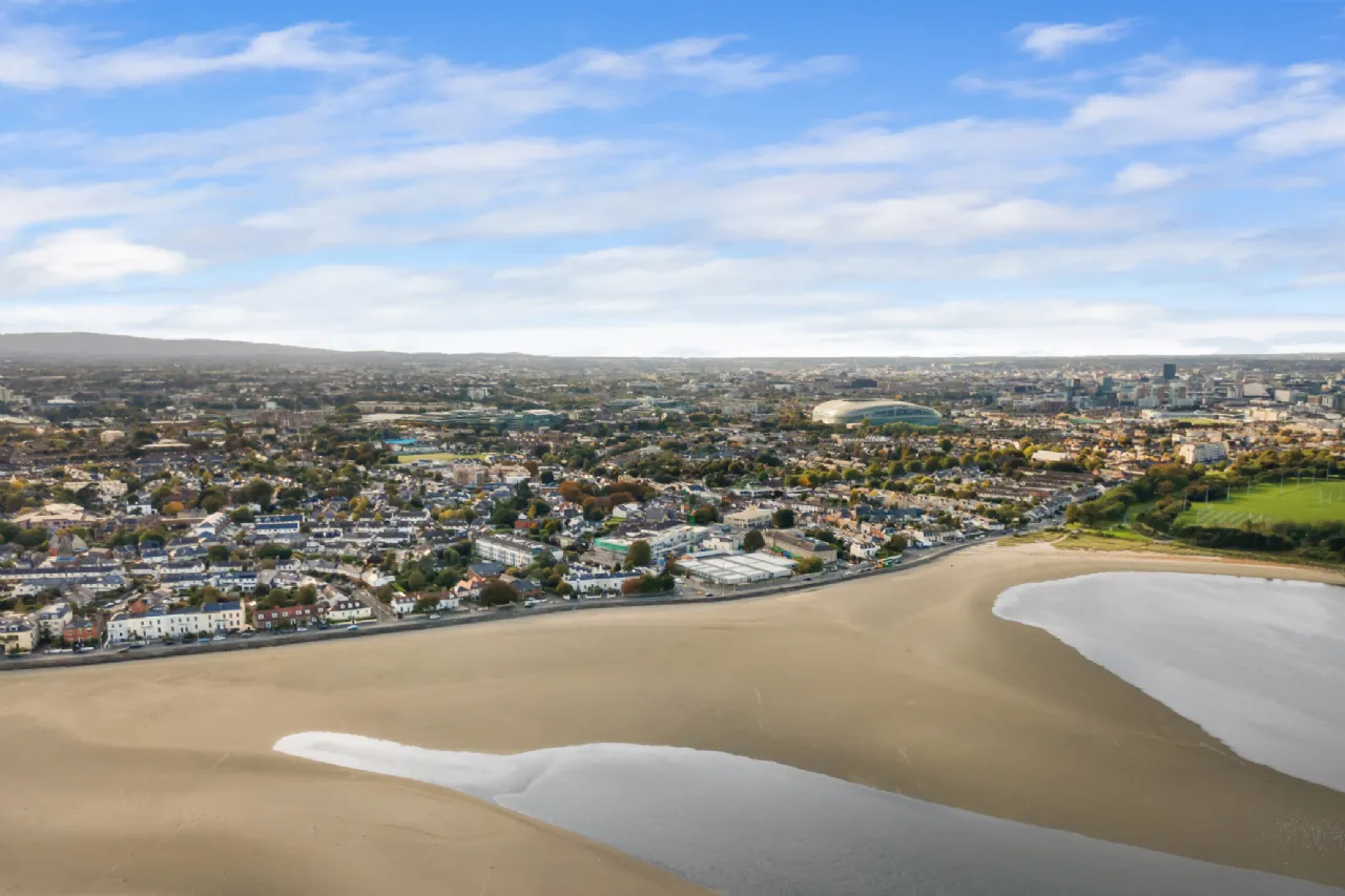 Photo of Strand Lodge, 5 Strand Road, Sandymount, Dublin 4, D04 X461