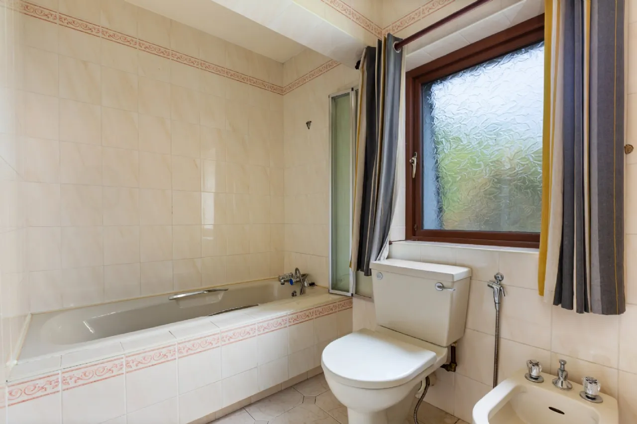 Photo of Woodbine, Owendore Avenue, Rathfarnham, Dublin 14, D14 V2Y0