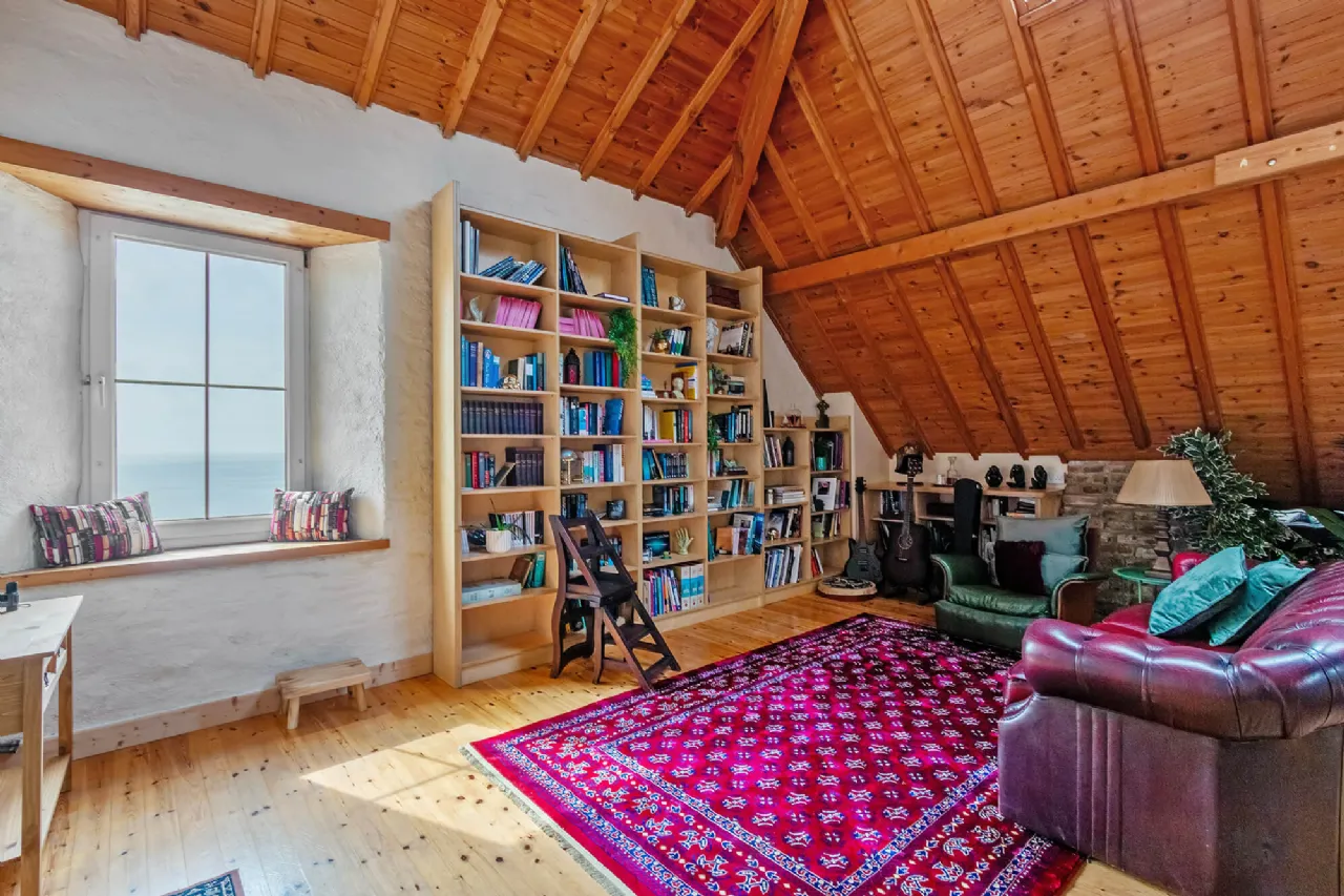 Photo of Dursey Shore Lighthouse Residence, Garnish, Beara, Co. Cork, P75 E954