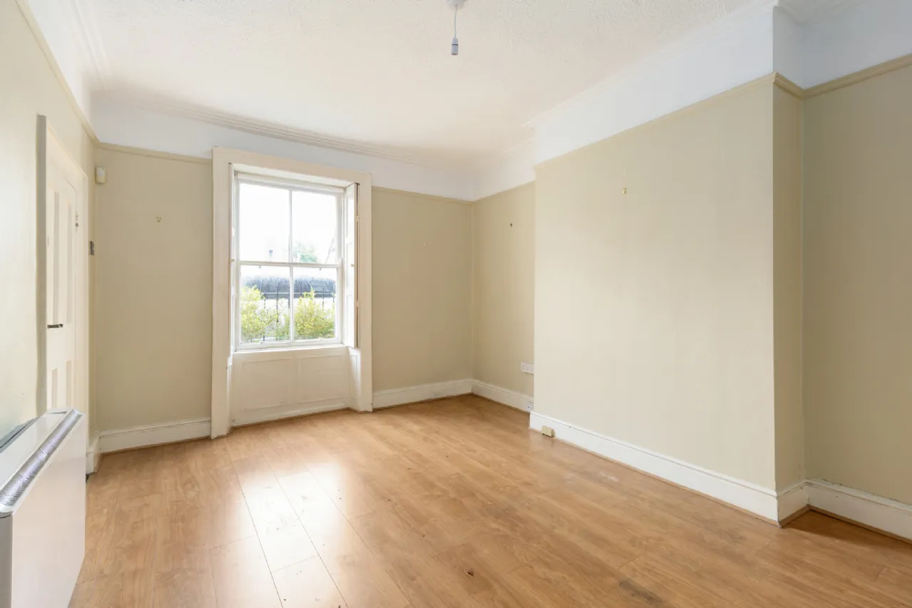 Photo of 11 Eastmoreland Place, Dublin 4, D04 XV18