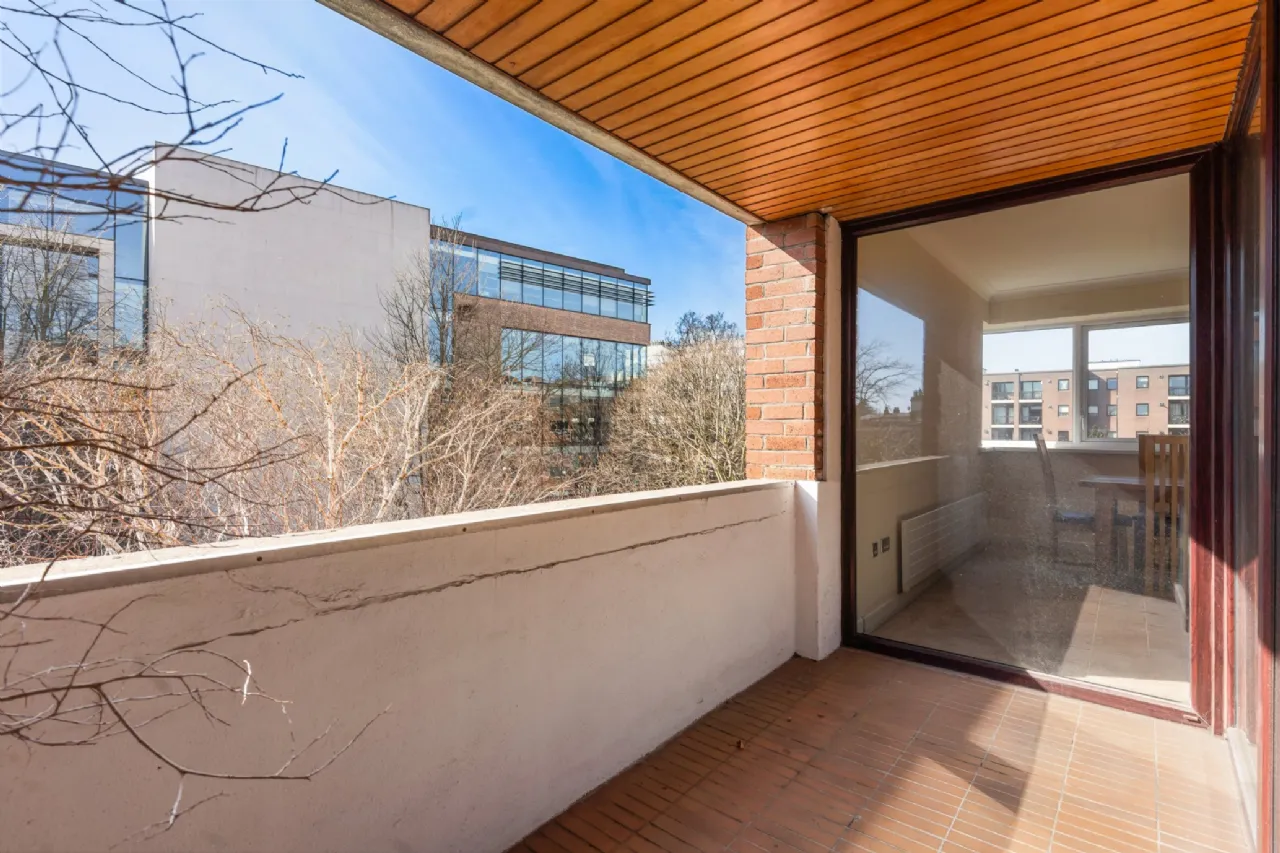 Photo of 28 Burleigh Court, Burlington Road, Dublin 4, D04 X596