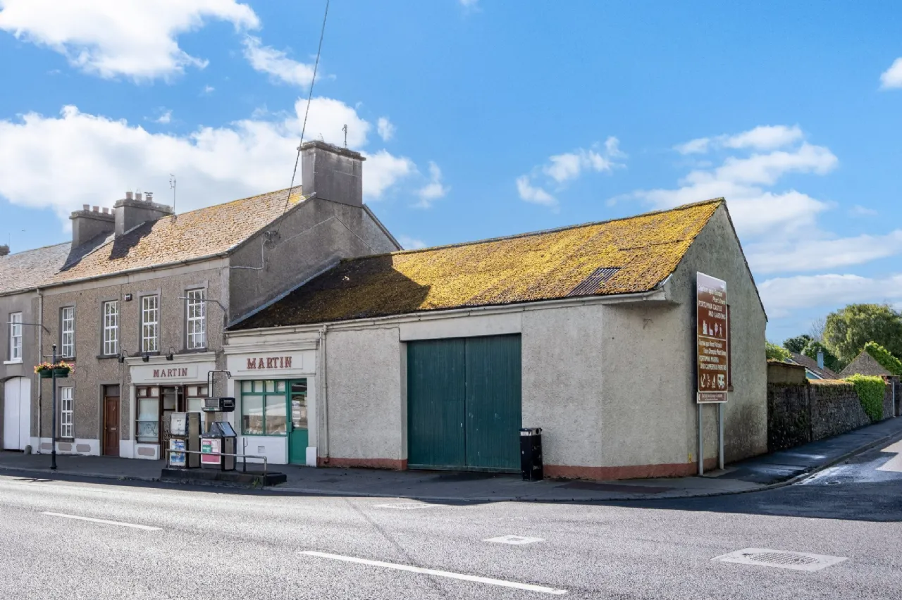 Photo of Martin's, St. Brendan's Street, Portumna, Co. Galway, H53 YX82